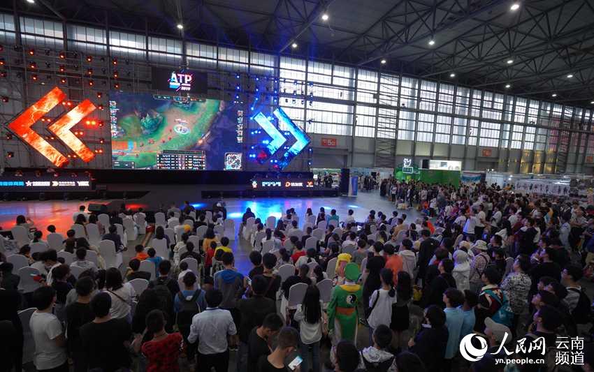 不但完成了 不但完成了